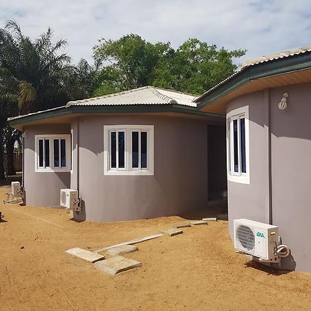 Real Hospitality Hotel Ada Exterior foto